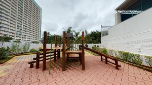 Image 62 - 341350
